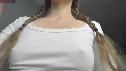 Snapshot of alice_hetfield chatting on 10-06-25, 11:18 My name is Alice find out about me in the Fansly online show from 10-06-25, 11:18