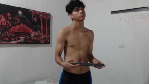 Snapshot of alice_julls chatting on 09-08-25, 09:03 alice online show from 09-08-25, 09:03