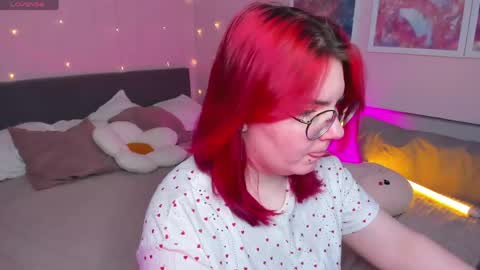 Snapshot of alice_kitagawa chatting on 05-10-26, 11:15 Alice online show from 05-10-26, 11:15