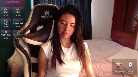 Snapshot of alice_middle01 chatting on 06-01-26, 04:41 Alice online show from 06-01-26, 04:41