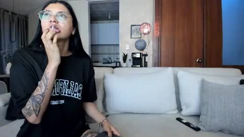 Alice  Mike online show from 07-07-26, 10:41