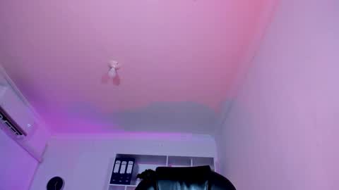 Alice  online show from 01-27-25, 12:01