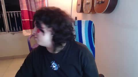 Alicia Aldara online show from 10-12-25, 02:32