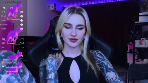 Snapshot of alice_specter chatting on 01-25-25, 09:04 Alice online show from 01-25-25, 09:04