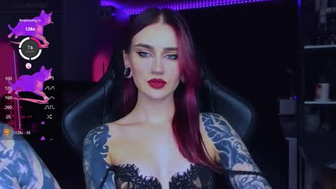 Snapshot of alice_specter chatting on 10-10-25, 06:18 Alice online show from 10-10-25, 06:18