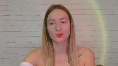 Alice online show from 10-08-25, 03:20