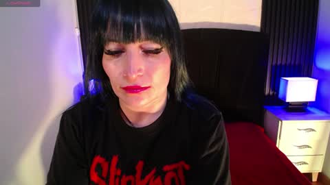 Snapshot of alice_sweetmomma chatting on 06-13-26, 07:34 Alice online show from 06-13-26, 07:34