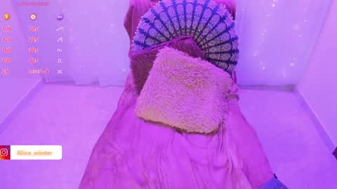 Alice  online show from 12-30-24, 10:45