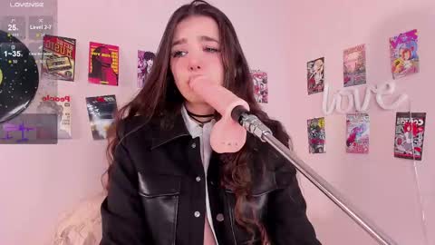 Alice online show from 02-12-25, 07:23