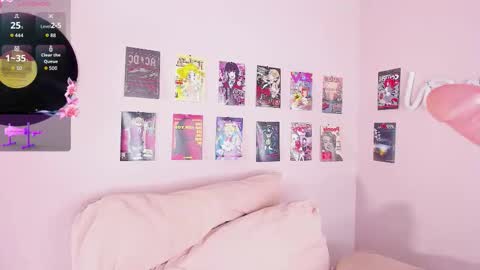 Snapshot of alicebonam chatting on 03-12-26, 12:06 Alice online show from 03-12-26, 12:06