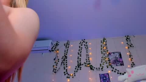 AliceCasey online show from 12-01-24, 05:13