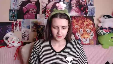 Snapshot of alicechio chatting on 11-09-25, 05:00 alice online show from 11-09-25, 05:00