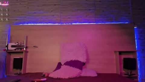 Alice  online show from 02-15-25, 10:11