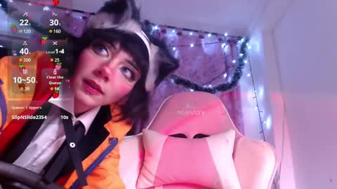 Snapshot of alicedang3r chatting on 01-22-25, 10:18 Alice online show from 01-22-25, 10:18