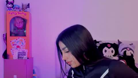 Alice  online show from 12-19-25, 08:49