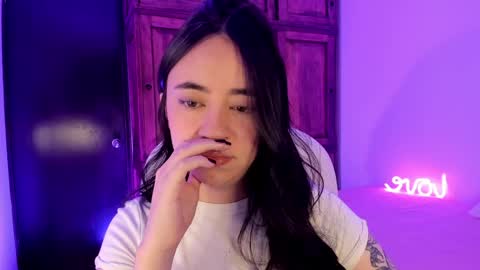 Snapshot of alicee_2 chatting on 12-04-24, 06:06 Aliceee .. 97YP9VWGZHrefnav wishlist lists 1 online show from 12-04-24, 06:06