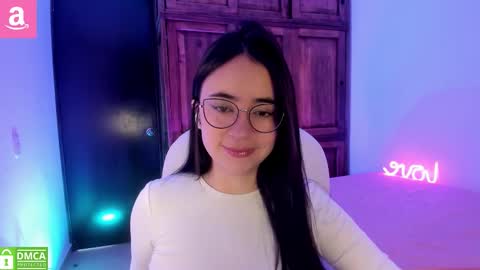 Snapshot of alicee_2 chatting on 09-11-25, 03:45 Aliceee .. 97YP9VWGZHrefnav wishlist lists 1 online show from 09-11-25, 03:45