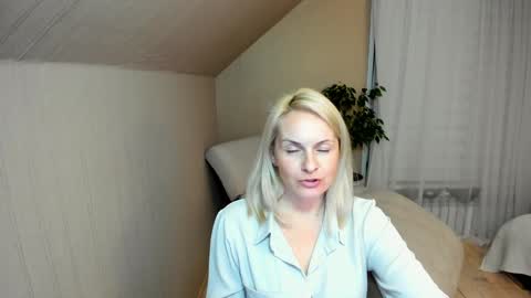 Alicee online show from 01-14-25, 07:32