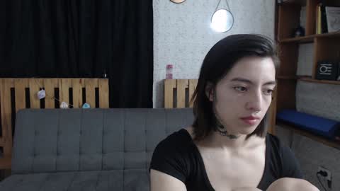 alicee_logan_ online show from 01-10-25, 02:04