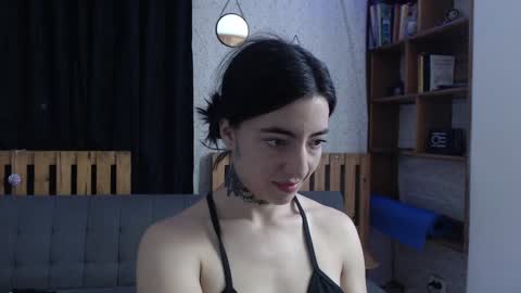 alicee_logan_ online show from 01-31-25, 02:04