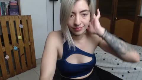 Snapshot of alicee_logan_ chatting on 07-14-26, 02:05 alicee_logan_ online show from 07-14-26, 02:05