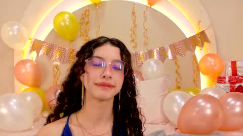 Snapshot of alicee_rodriguez chatting on 02-15-25, 03:20 alice online show from 02-15-25, 03:20