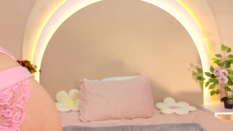 Snapshot of alicee_rodriguez chatting on 02-25-25, 07:47 alice online show from 02-25-25, 07:47