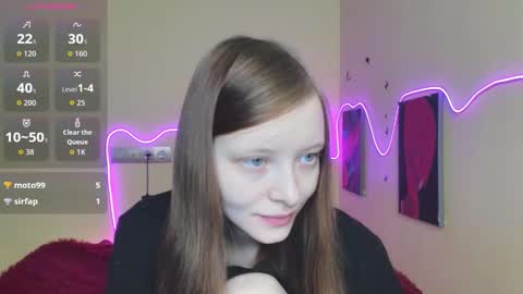 Alie online show from 09-28-25, 01:22