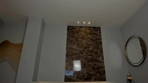 Alice online show from 10-20-25, 06:52