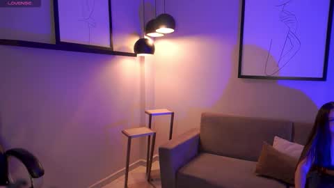 Alice online show from 10-31-25, 07:48