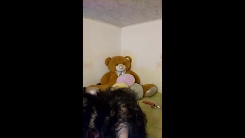 Alicekingdom online show from 05-05-26, 11:46