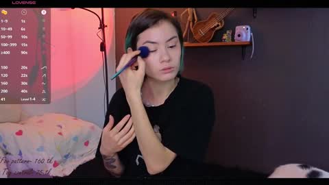 Alice  vacation  online show from 12-04-24, 07:01