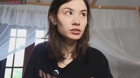 Alice  vacation  online show from 03-06-26, 06:21