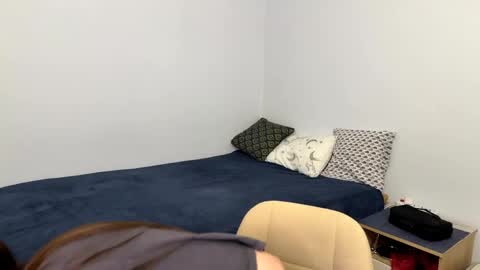 alicekollt online show from 05-20-26, 07:53