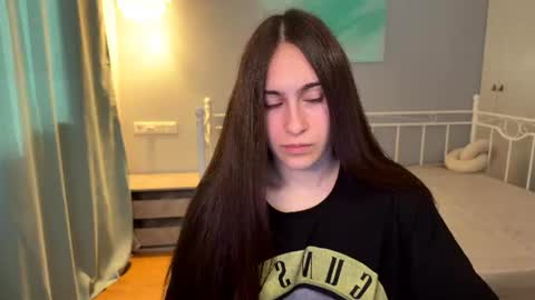 Snapshot of alicekollt chatting on 06-22-26, 02:03 alicekollt online show from 06-22-26, 02:03