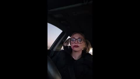 Snapshot of aliceliddell710 chatting on 11-01-25, 12:12 Alice Liddell online show from 11-01-25, 12:12