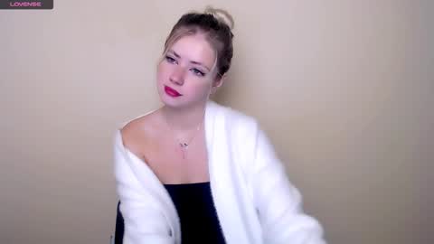 Alice online show from 09-18-25, 07:43