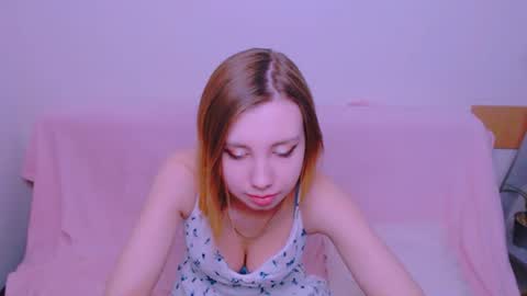 Snapshot of alicemias_ chatting on 06-09-26, 11:11 Alice online show from 06-09-26, 11:11