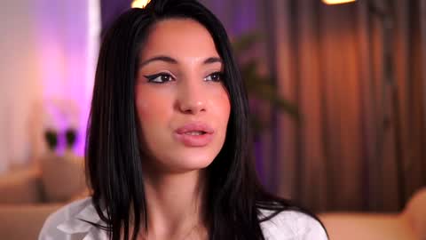 Snapshot of aliceravenx chatting on 12-23-24, 11:57 Alice online show from 12-23-24, 11:57