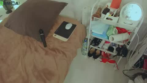 Snapshot of alicesweet11e chatting on 10-04-25, 05:27 alicesweet11e online show from 10-04-25, 05:27