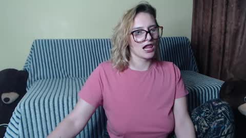 Alice online show from 03-11-25, 03:56