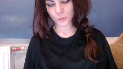 Snapshot of alicetailorrr chatting on 09-21-25, 08:43 AliceTailorrr online show from 09-21-25, 08:43