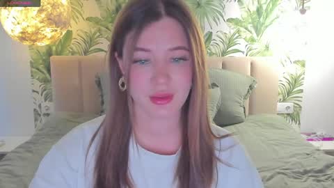 Snapshot of alicetuker chatting on 06-05-26, 02:01 Alice online show from 06-05-26, 02:01