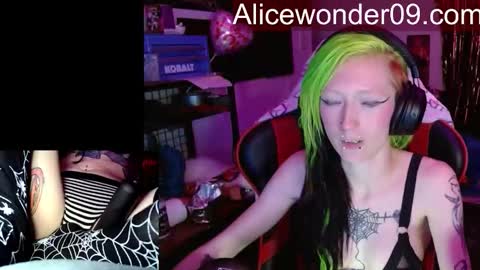 Alice online show from 03-10-26, 07:57