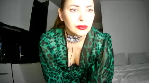 AlicexFresh online show from 03-09-25, 05:28