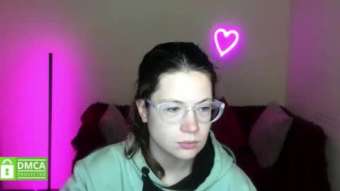 Alicia online show from 10-28-25, 12:19