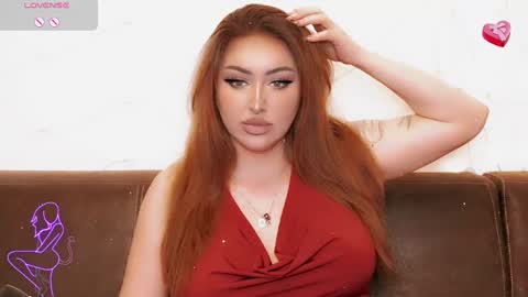 Snapshot of alicia_kitten chatting on 02-23-25, 10:09 Johnny online show from 02-23-25, 10:09