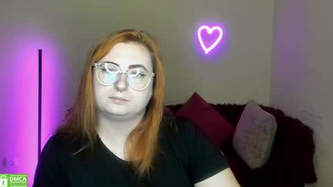 Snapshot of alicia_side_red chatting on 09-13-25, 05:40 Alicia online show from 09-13-25, 05:40