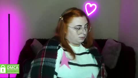 Snapshot of alicia_side_red chatting on 11-13-25, 07:07 Alicia online show from 11-13-25, 07:07