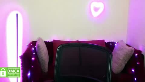 Alicia online show from 12-14-25, 06:41